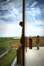 自由	“昔 海のむこうから いくさがやってきた”/沖縄県読谷村 平2卒	金城 正道